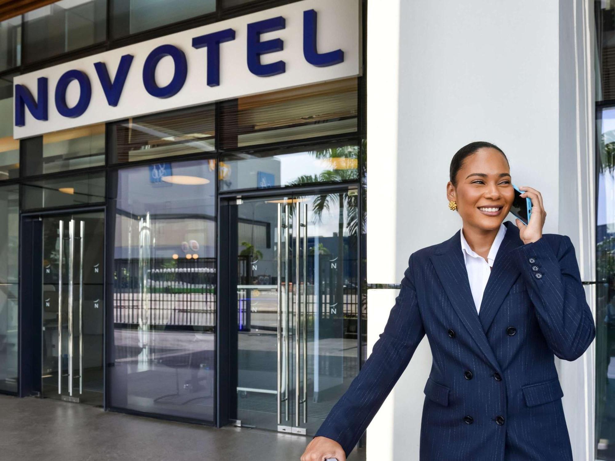 Novotel Abidjan Marcory Экстерьер фото